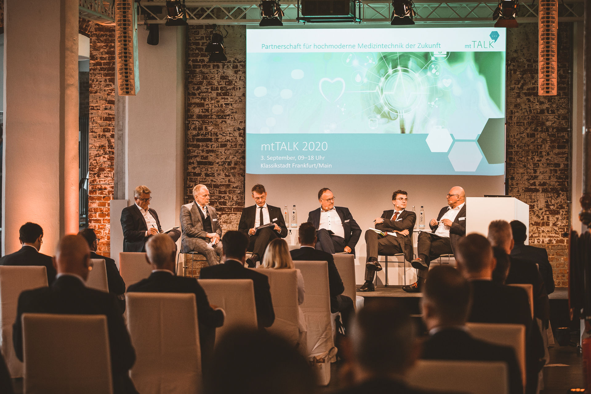 Podiumsdiskussion mtTALK